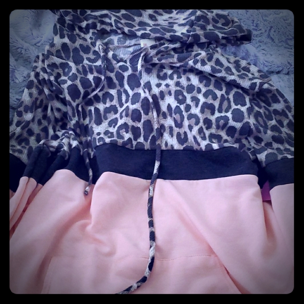 Peach like pink and leopard hoodie